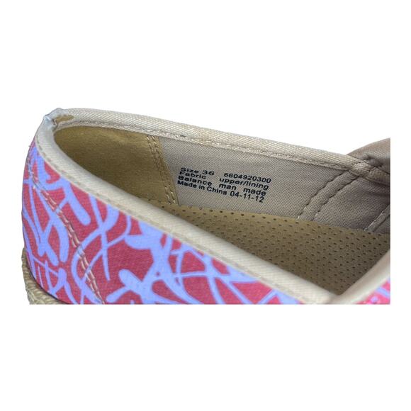 Dansko Jute Pro Clogs Blue Red Animal Print Slip Resistant Size 36/US 5.5 - Picture 5 of 7